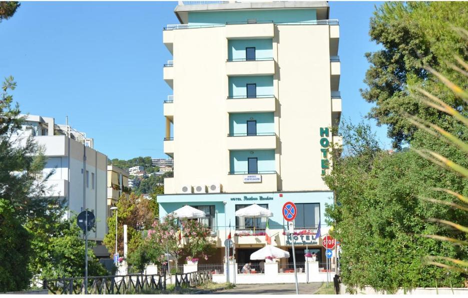 Hotel Excelsior Montesilvano Marina Εξωτερικό φωτογραφία