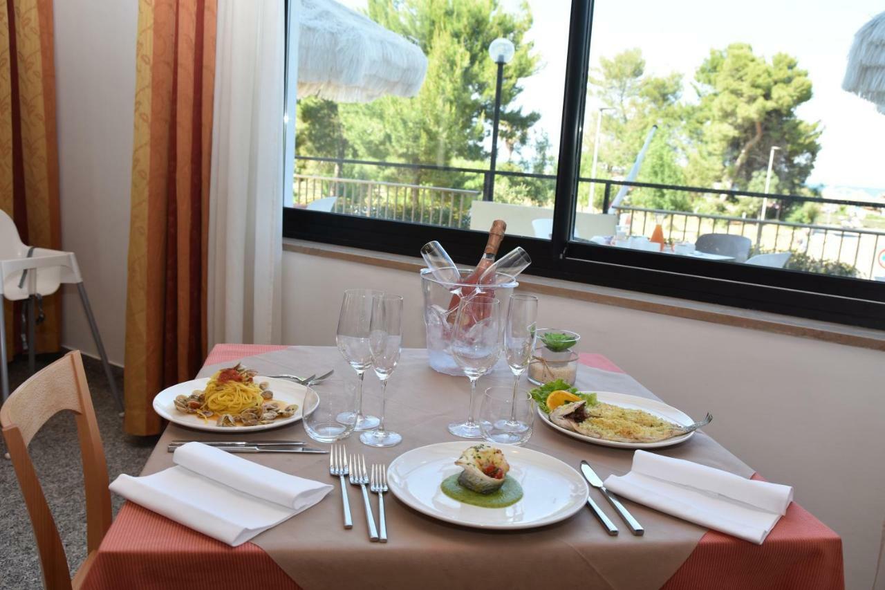 Hotel Excelsior Montesilvano Marina Εξωτερικό φωτογραφία
