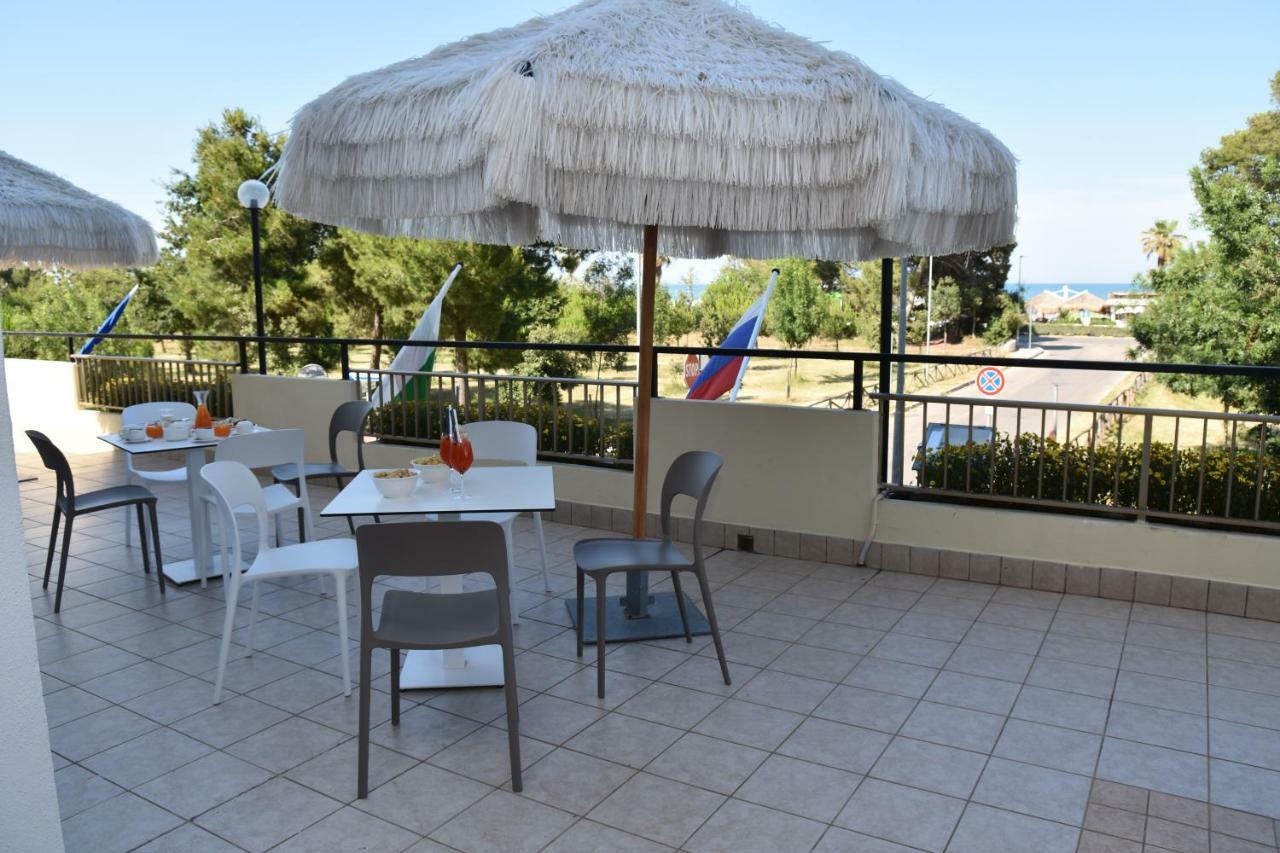 Hotel Excelsior Montesilvano Marina Εξωτερικό φωτογραφία