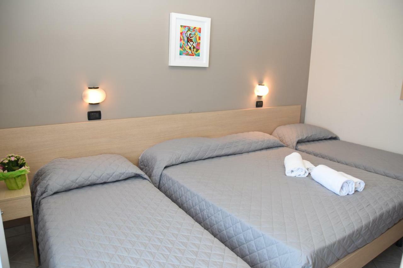 Hotel Excelsior Montesilvano Marina Εξωτερικό φωτογραφία