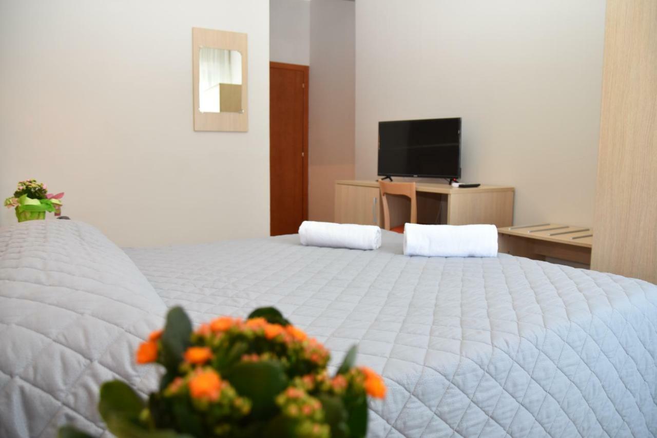 Hotel Excelsior Montesilvano Marina Εξωτερικό φωτογραφία
